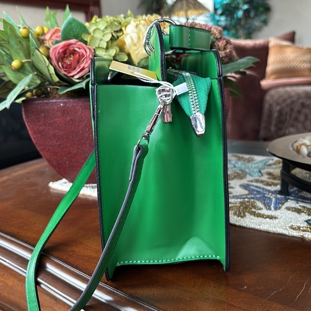 Brand New Steve Madden Convertible Crossbody Purse Structured Square Handbag - Picture 7 of 14